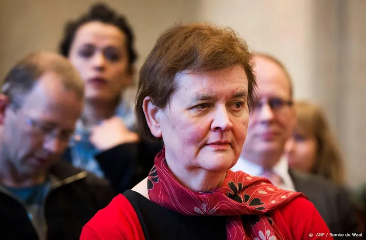 uva stelt onderzoek in naar oud rector