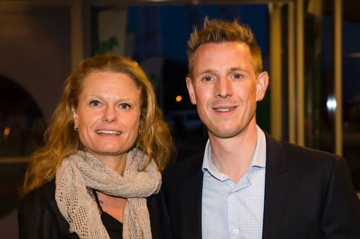 uytdehaage vertrek eurlings dient de sport