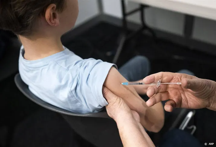 vaccinatiegraad zakt onder 90 procent rivm en van ooijen bezorgd