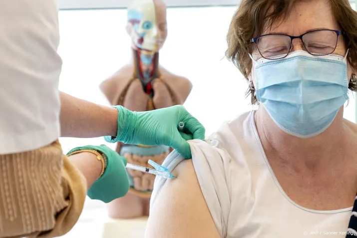 vaccineren kan in utrecht tot bijna middernacht