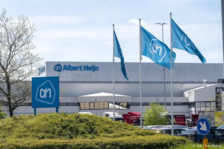 vakbond cnv tevreden met heel reeel loonbod supermarkten