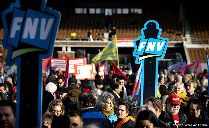 vakbond fnv noemt blokkeren verhoging minimumloon schandalig