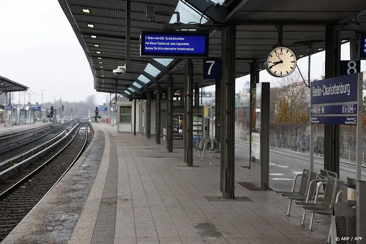 vakbond plant stakingen van drie tot vijf dagen op duitse spoor