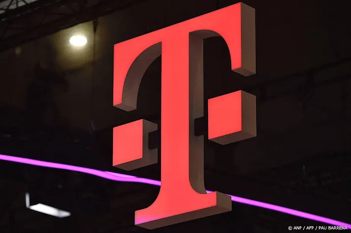 vakbond roept op tot landelijke staking bij deutsche telekom