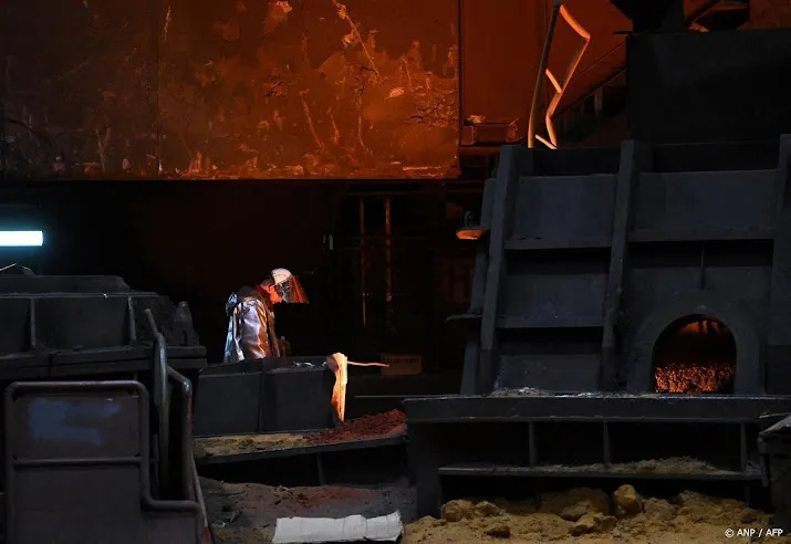 vakbond staking werknemers in duitse staalindustrie