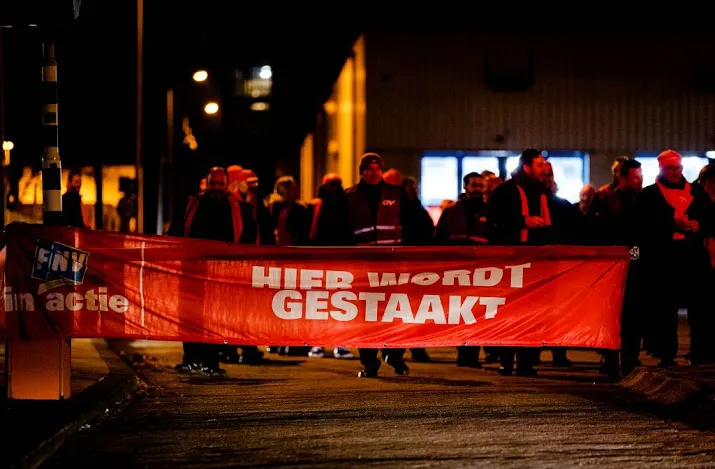 vakbonden en werkgevers bijeen over ov cao