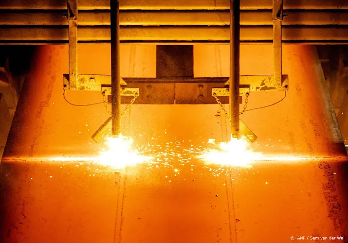 vakbonden sluiten cao overeenkomst met tata steel