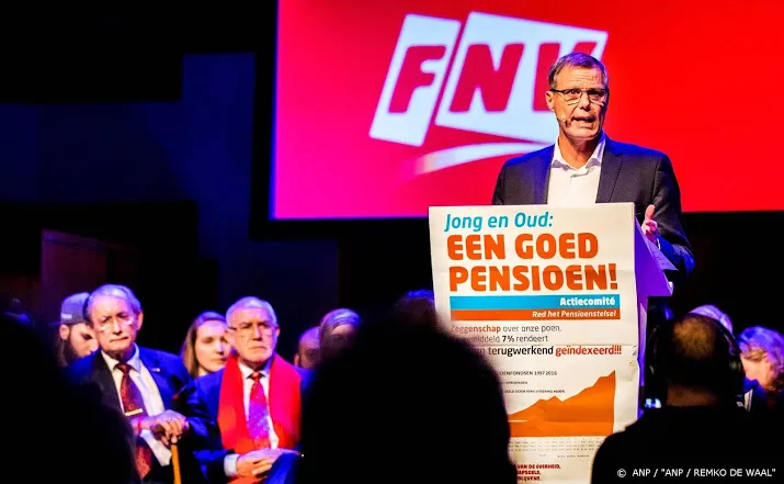 vakbonden tevreden met crisisaanpak kabinet