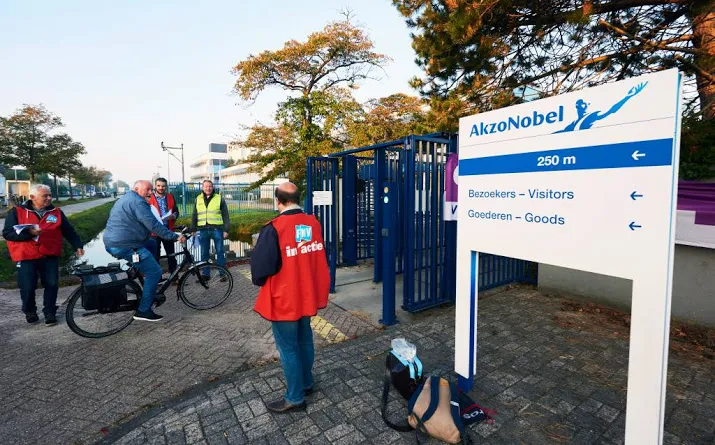 vakbonden verrast door plannen akzonobel