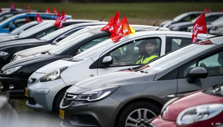 vakbonden waarschuwen voor langere chauffeursstakingen