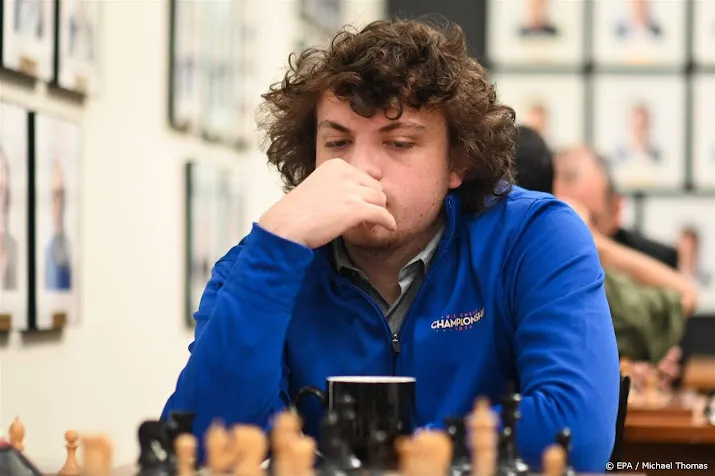 valsspelende schaker niemann verliest smaadzaak tegen carlsen