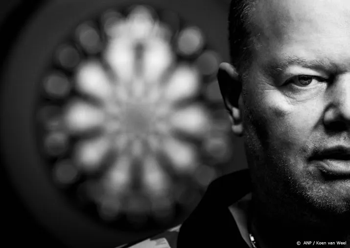van barneveld degradeert na verlies in ahoy