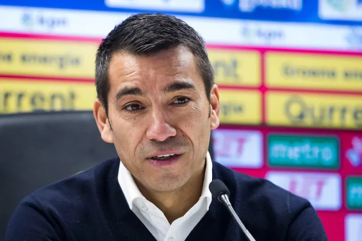 van bronckhorst wordt moedeloos van feyenoord