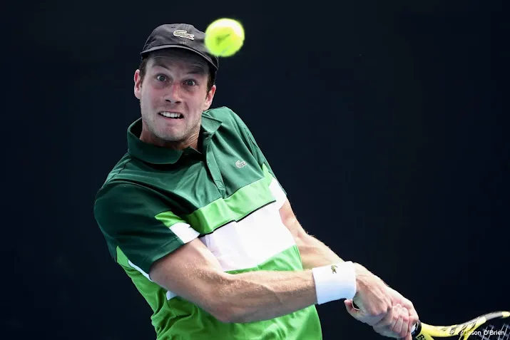 van de zandschulp tegen spaanse qualifier zapata miralles in ahoy