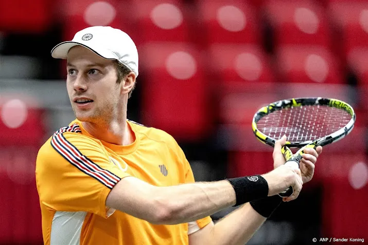 van de zandschulp treft lucky loser in plaats van coric in ahoy