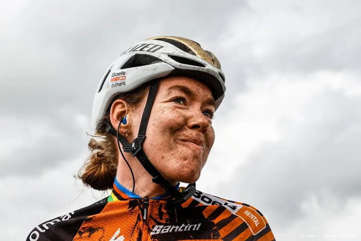van der breggen verslaat van dijk en pakt titel ek tijdrijden