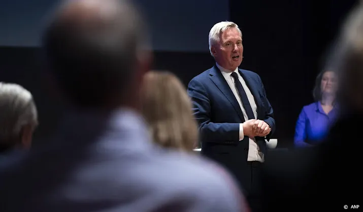 van der burg meent rechter te kunnen overtuigen nareisstop