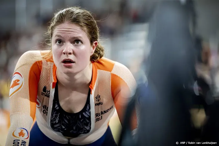 van der peet en van de wouw naar halve finales keirin op wk baan