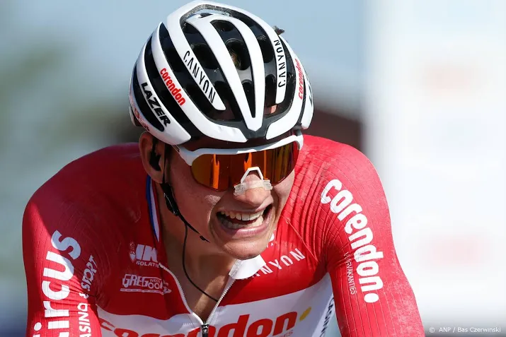 van der poel komt er niet aan te pas