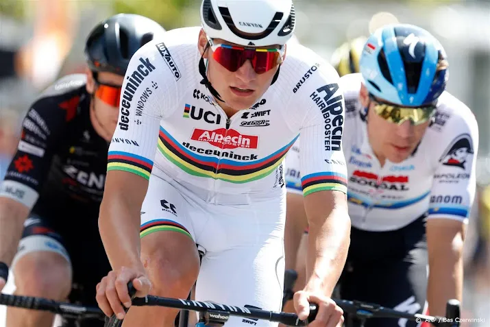 van der poel vierde in gp wallonie zege voor spanjaard serrano