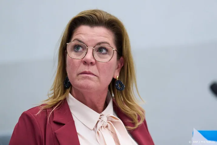 van der wal omgang met wolf is dilemma met veel emotie