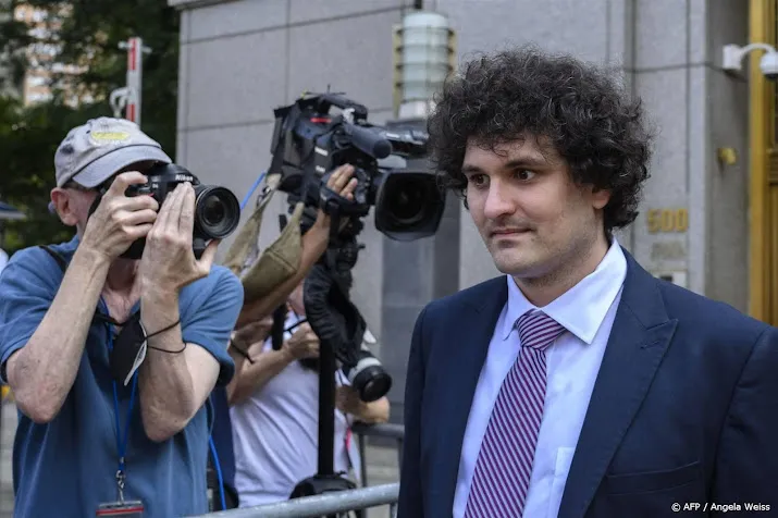 van fraude verdachte crypto topman wijst naar advocaten