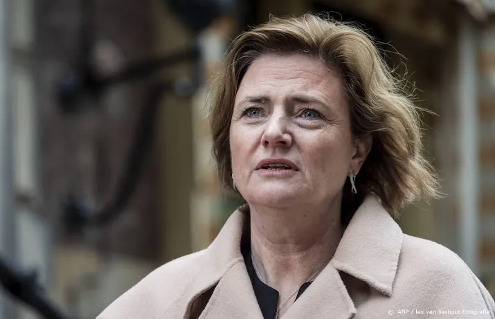 van gennip wijst op taak werkgevers bij tekort arbeidskrachten