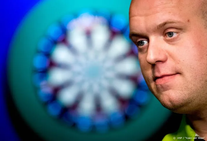 van gerwen vliegt er meteen uit op ek darts