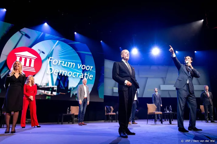 van haga smolders en vlaardingerbroek willen voor fvd kamer in