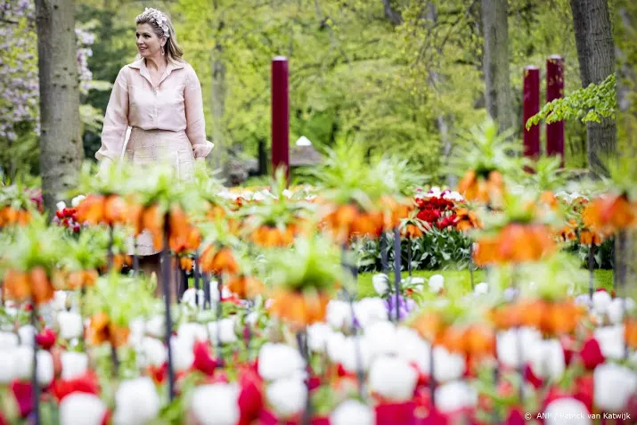 van nieuwkerk interviewde koningin maxima uitzending maandag