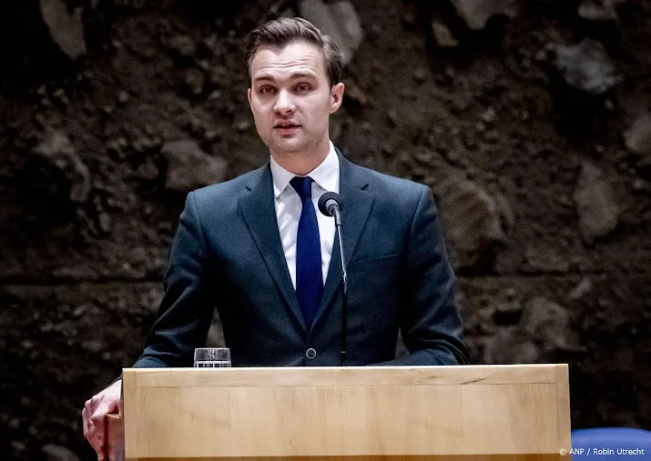 van ooijen wil meer artsen als influencer tegen vaccinatietwijfels
