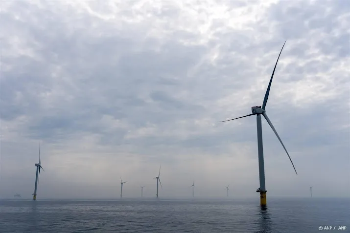 van oord rondt werk aan windpark hollandse kust noord af