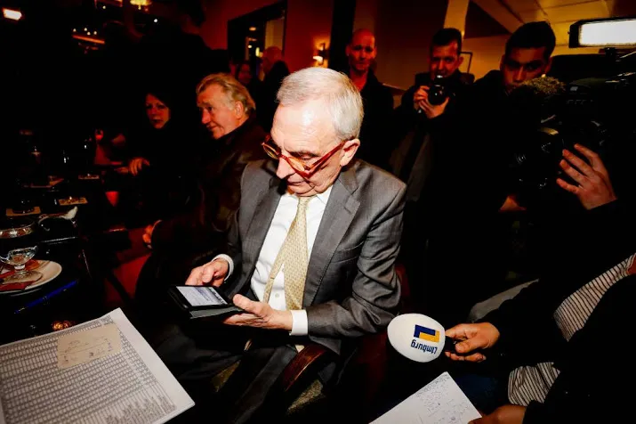 van reys lvr verliest een zetel