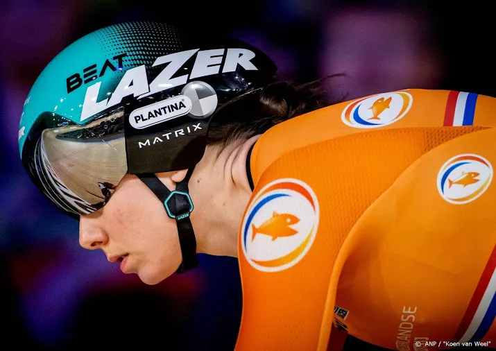 van riessen naar kwartfinales sprint op wk baanwielrennen