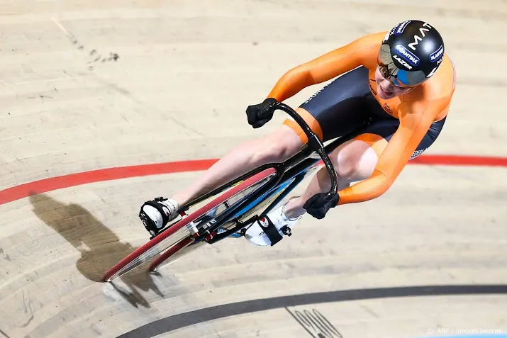 van riessen pakt titel op keirin