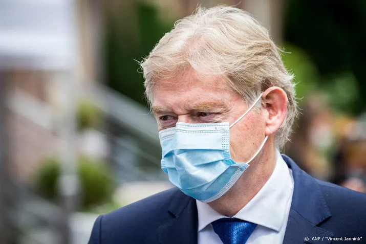 van rijn hogere zorgpremie door corona maximaal dempen