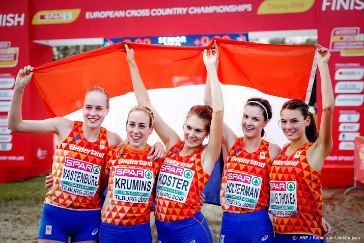 van velthoven wint sylvestercross in soest