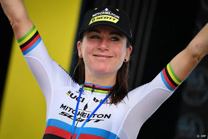 van vleuten met gebroken pols uit giro rosa wk onwaarschijnlijk
