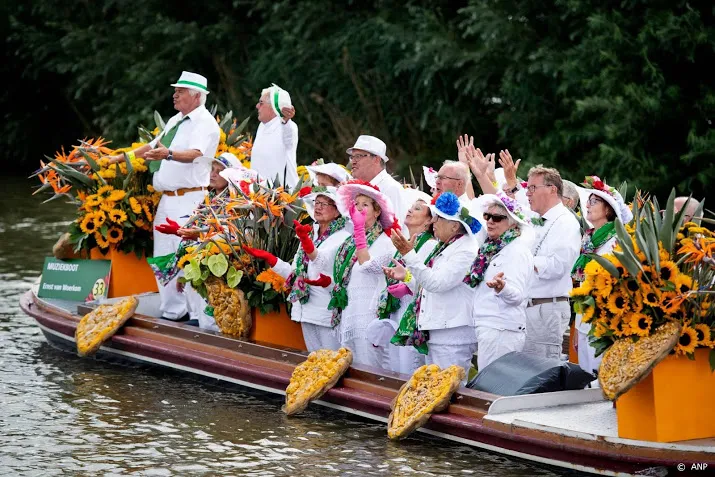 varend corso westland trekt weer veel bekijks