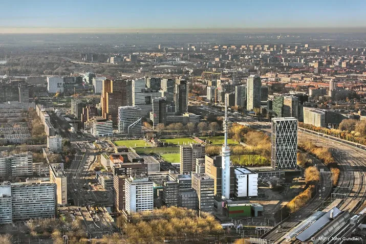 vastgoedadviseur er dreigt grote krapte op de kantorenmarkt