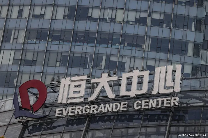 vastgoedreus evergrande schiet omhoog op beurs in hongkong
