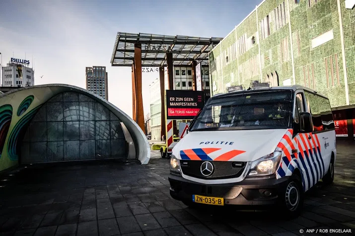 veel politie op de been in eindhoven en amsterdam