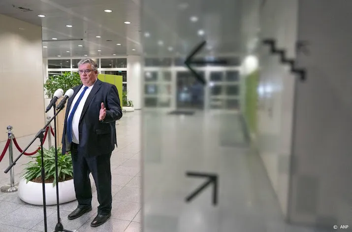 veiligheidsberaad nog jarenlang groot aantal opvangplekken nodig