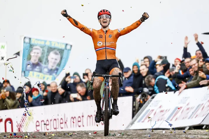 veldrijder van der haar pakt op vam berg tweede europese titel