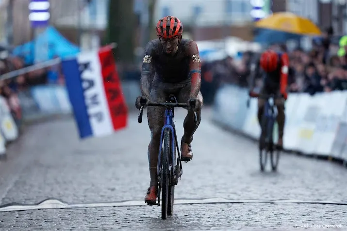 veldrijder van der haar voor vierde keer nederlands kampioen