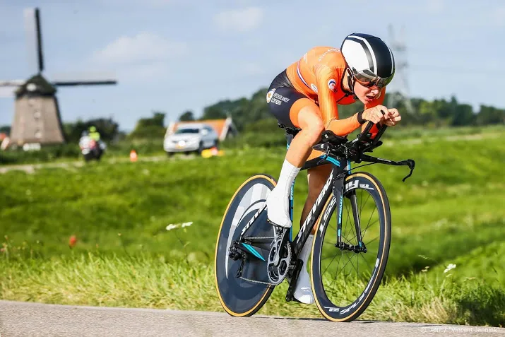 veldrijdster kastelijn wint kopenbergcross