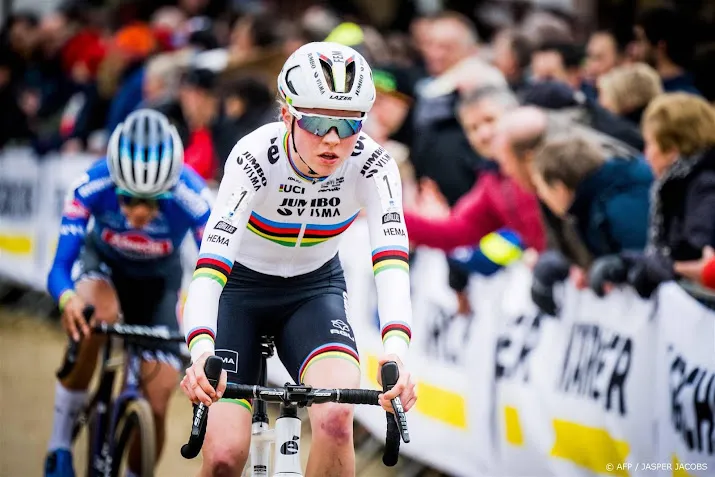 veldrijdster van empel wint eerste wedstrijd in superprestige