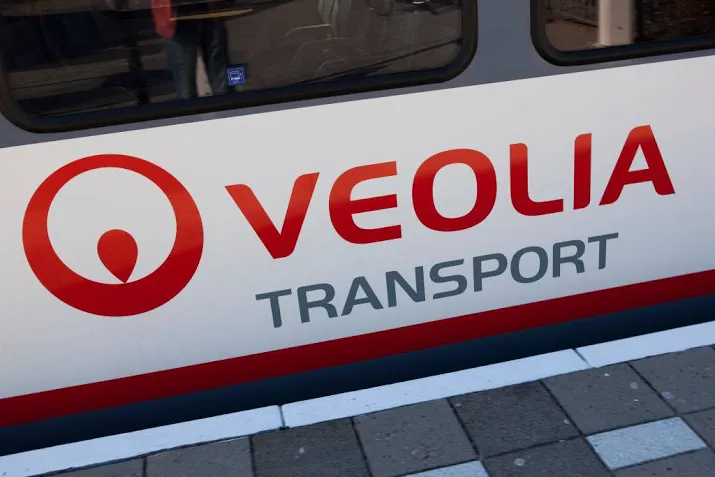 veolia checkt uit bij connexxion moeder