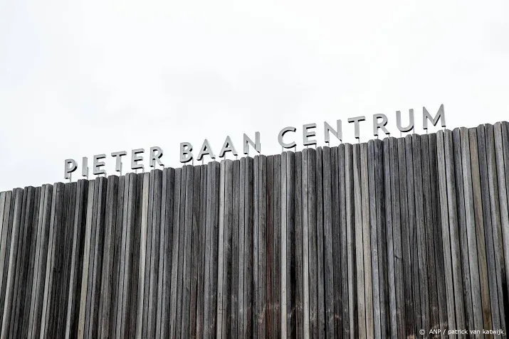 verdachte doodsteken echtgenoot eerst naar pbc