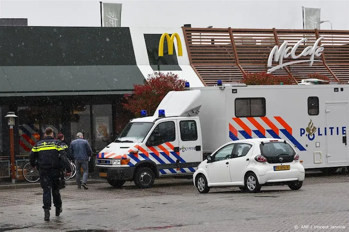 verdachte dubbele moord mcdonalds zwijgt